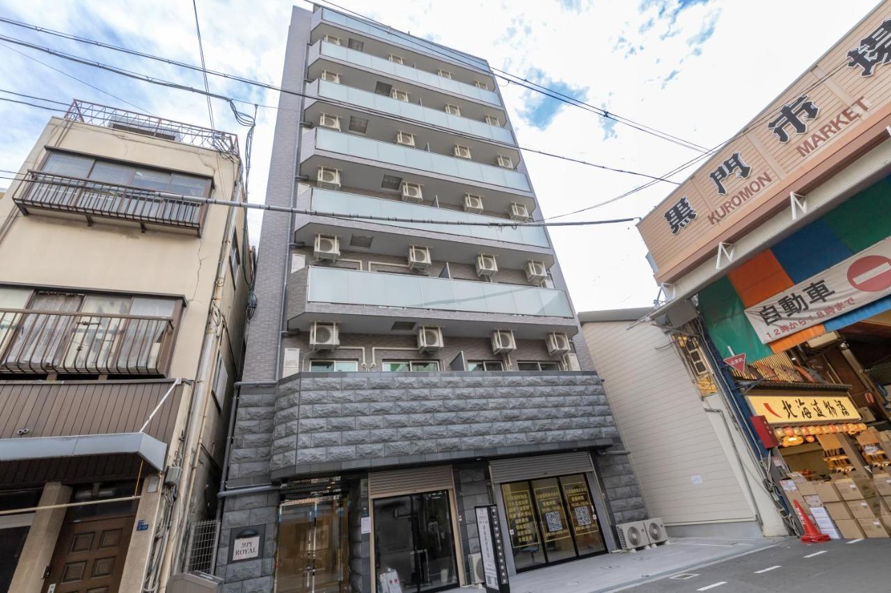 Kuromon Royal Niponbashi * 大阪市