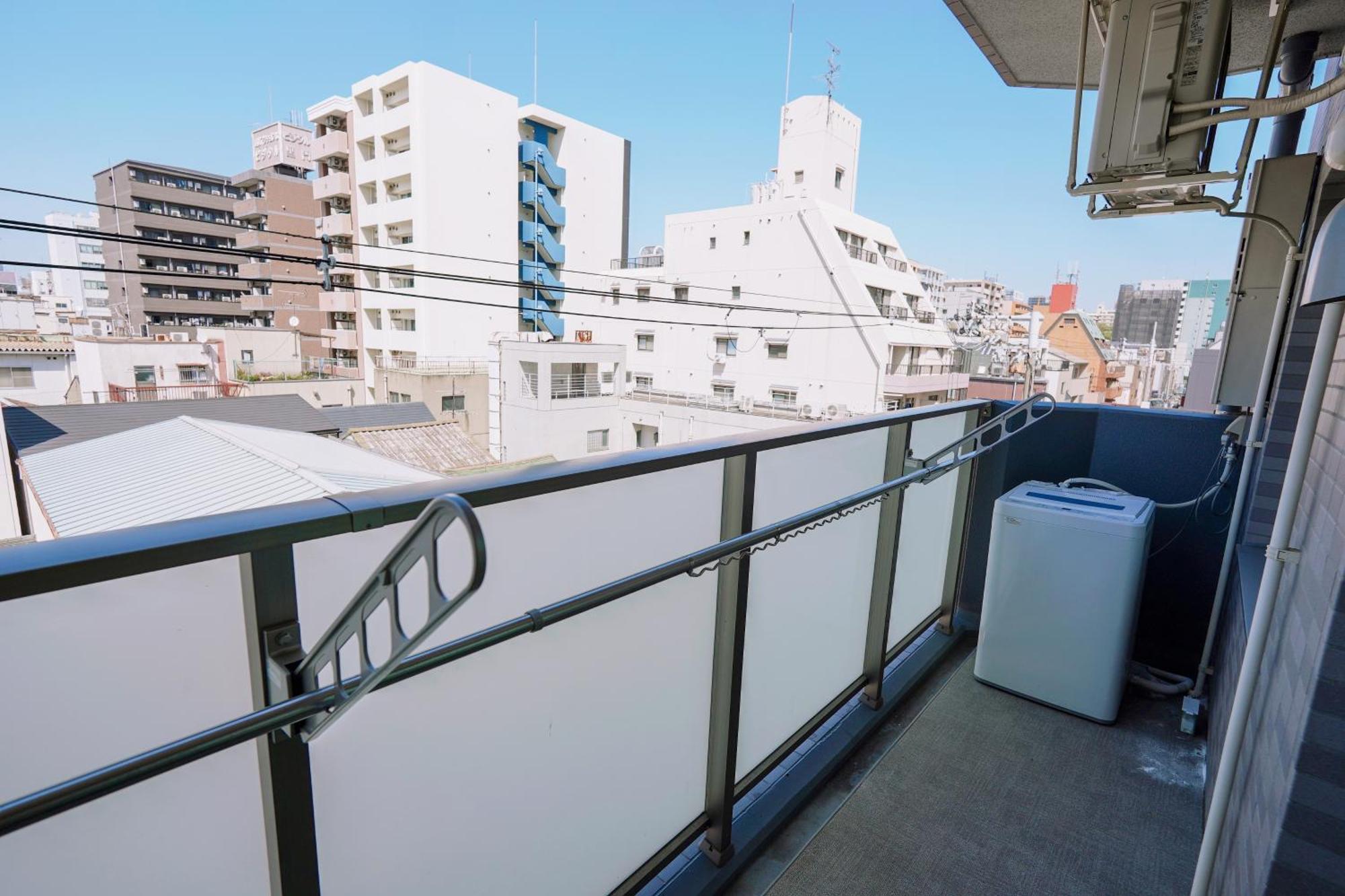 Kuromon Royal Niponbashi * 大阪市