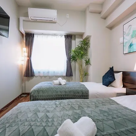 Kuromon Royal Niponbashi Apartment Osaka Room photo