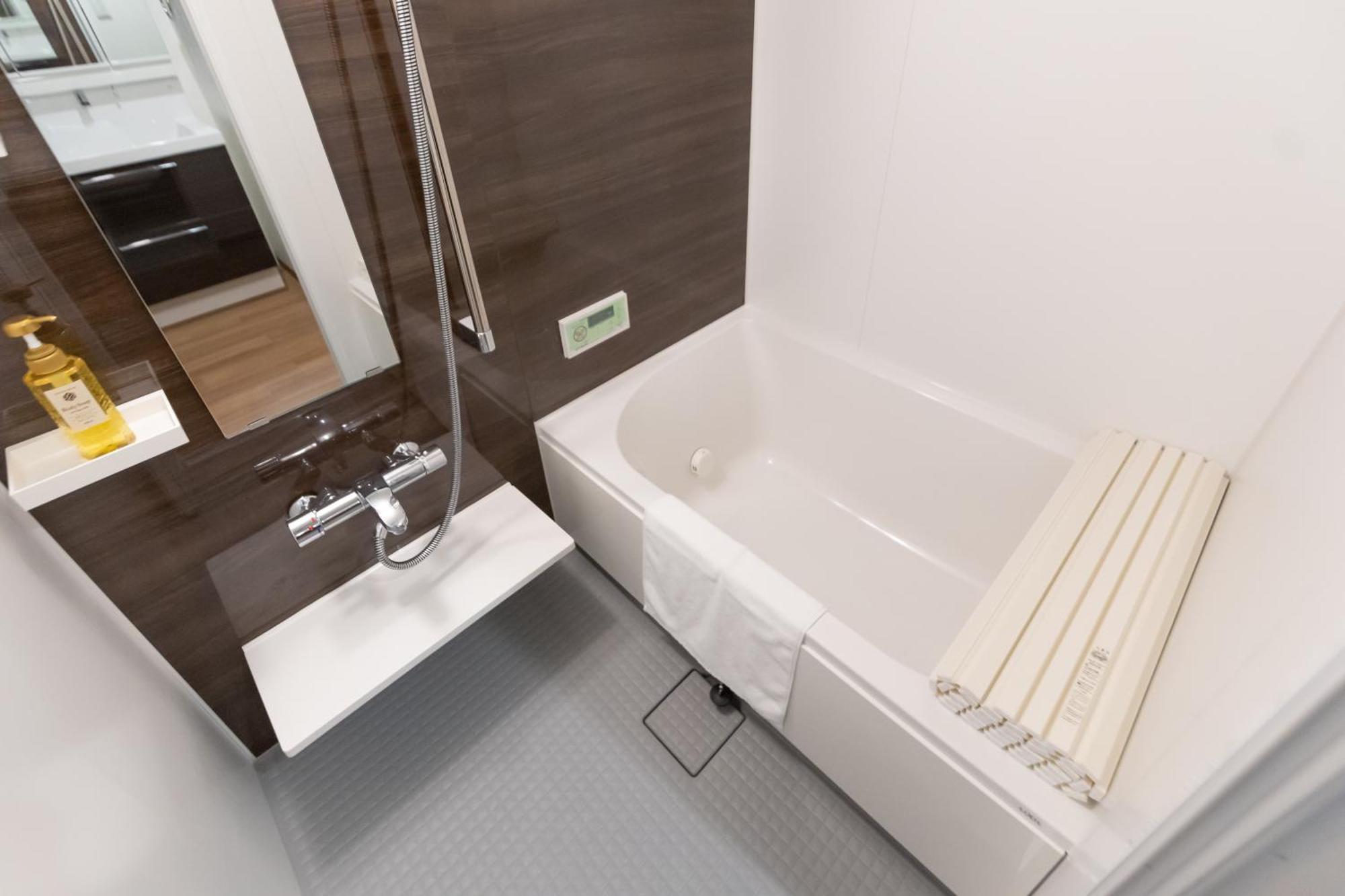 Kuromon Royal Niponbashi Appartement